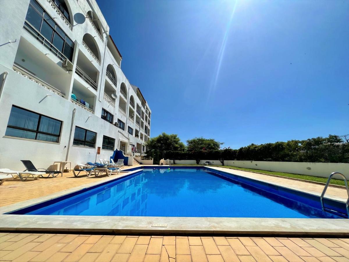 Albufeira Classic With Pool By Homing Экстерьер фото